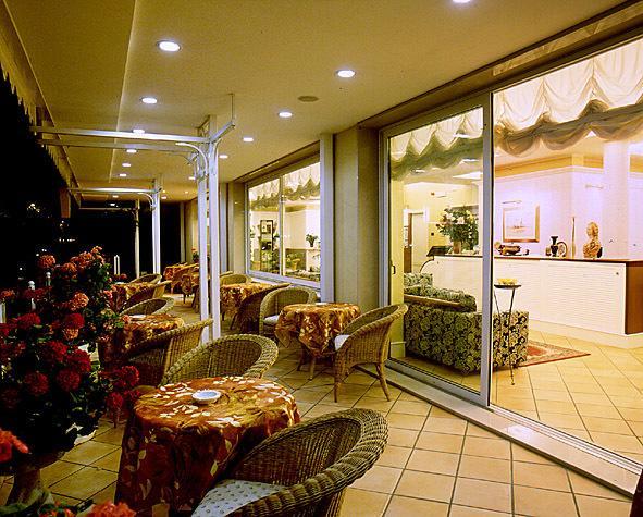 Hotel Tulipe Nazionale Riccione Dış mekan fotoğraf